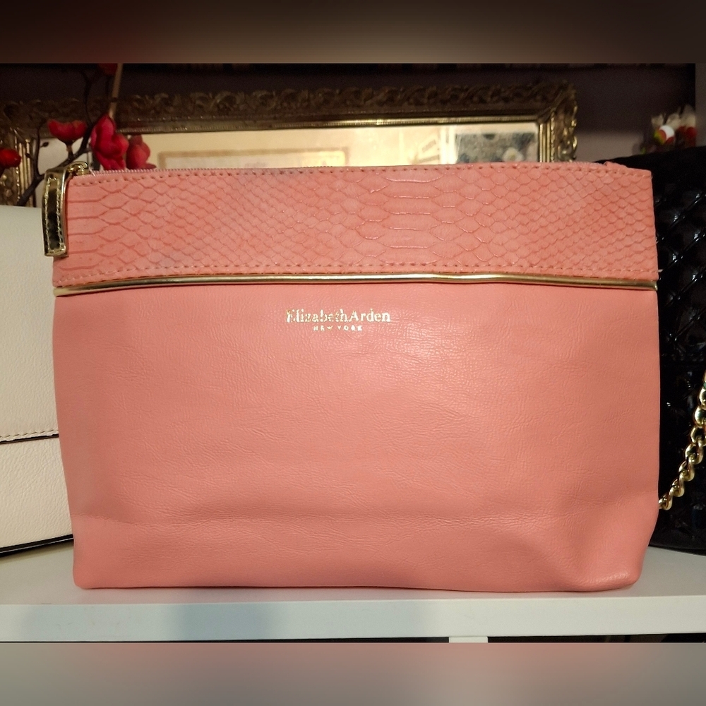 Elizabeth Arden Pink Textured Trim Cosmetic Pouch with Gold Accent NWOT
